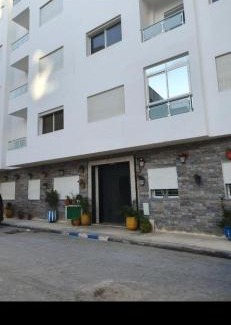 Oulad Khallouf Apartment | Appartement à côté la plage