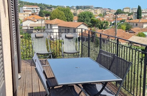 La Bocca Apartment | Appartement à Cannes La Bocca à 15 min à Pied des Plages et Proche Commerces,