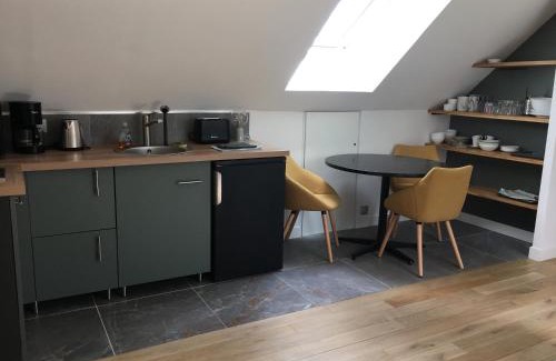 Rochecorbon Apartment | Appartement à l'étage de notre maison