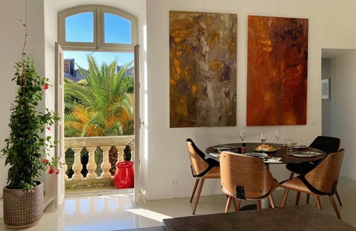 Arles City Centre Apartment | Appartement à la Roquette, dans l'Hotel de Divonne, classé.