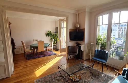 Quartier de Javel Apartment | Appartement Élégant et Calme, Quartier Animé