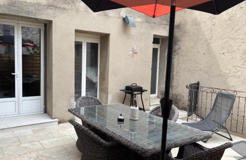 Saint-Cannat Apartment | Appartement 100 m carré pour 6 personnes
