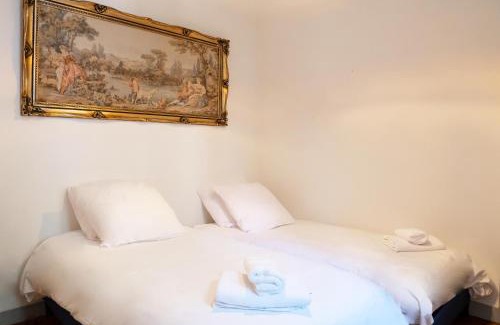 Grand Clement Apartment | Appartement 100m2 d'élégance au sein d'un Château caché à 10min de Lyon
