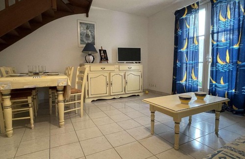 Saint-Martin-de-Re Apartment | Appartement 2 chambres avec terrasse, 4 personnes, Saint-Martin-de-Ré - FR-1-246C-21