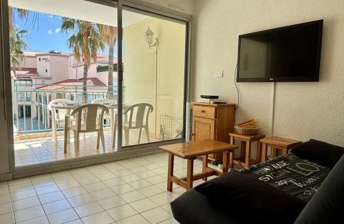 Plage d'Argeles Apartment | Appartement 2 pièces cabine 4 couchages ARGELES SUR MER AR260-211