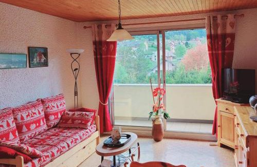 Villard-de-Lans Apartment | Appartement 2 pièces avec balcon plein sud, 6 couchages, parking privatif, proche centre Villard-de-Lans - FR-1-689-132