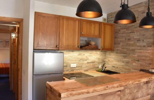 Meribel Apartment | Appartement 2 Pièces, Cabine, Balcon, Près des Pistes, 6 Pers - FR-1-180-95