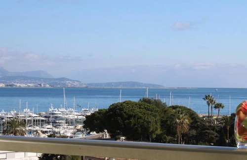 Villeneuve Loubet Beach Apartment | Appartement 2P, 4 couchages, climatisé avec parking à Villeneuve-Loubet Plage - FR-1-252A-30