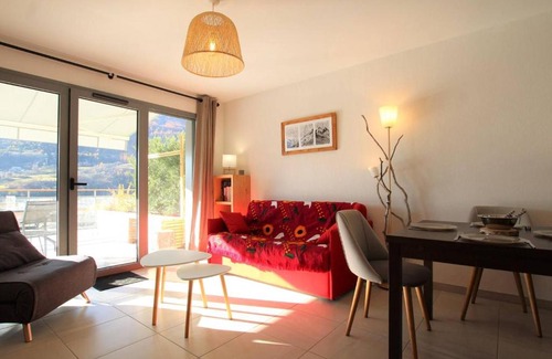 Briancon Apartment | Appartement 3 étoiles, 42m², terrasse ensoleillée, 4 pers., Briançon - FR-1-330C-115