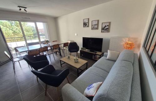 Cucq Apartment | Appartement 3 chambres à Stella-plage avec parking et animaux admis - FR-1-236-163
