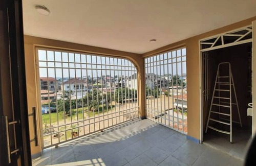 Ngaliema Apartment | Appartement 3 Chambres, 2e Étage