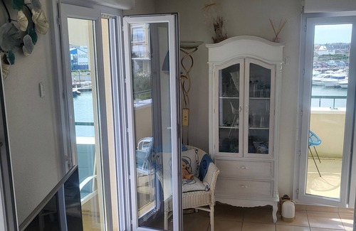 Dives-sur-Mer Condo | Appartement 3 Pièces - Résidence Avec Piscine - Port Guillaume