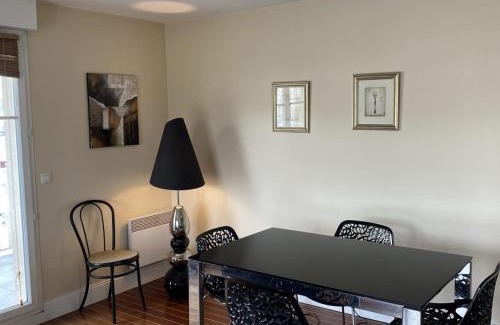 Port Guillaume Apartment | Appartement 3 pièces calme avec ascenseur à Dives-sur-Mer - FR-1-487-319