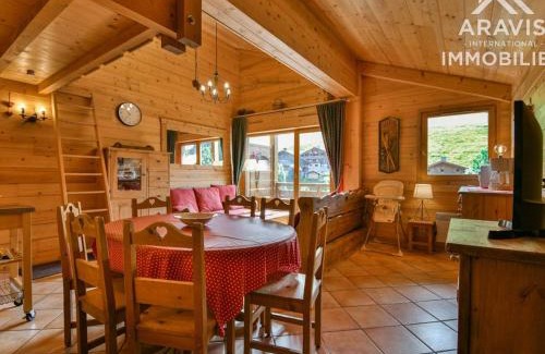 Le Grand-Bornand Apartment | Appartement 6-8 pers, 2 ch + mezzanine, centre ville, face pistes, wifi, garage - FR-1-391-92