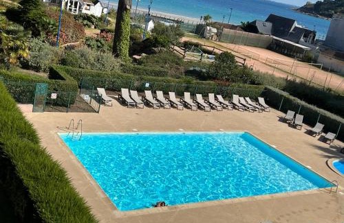 Perros-Guirec Apartment | Appartement accès plage