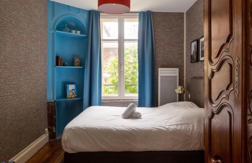 Poincare - Foch - Anatole France - Croix de Bourgogne Apartment | Appartement Art Nouveau Nancy, proche Villa Majorelle - FR-1-584-358