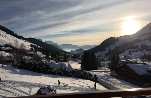 Ormont-Dessous Apartment | Appartement Avec vue Splendide sur les Montagnes et Valée du Rhone