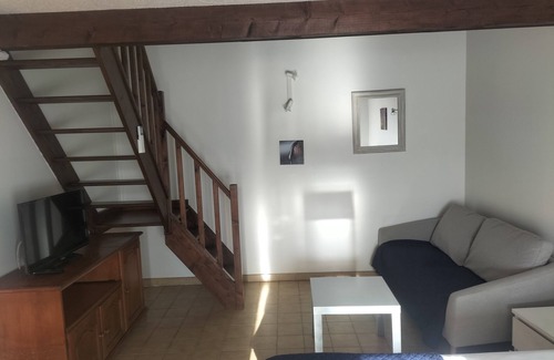Causse-et-Diege Apartment | Appartement avec piscine