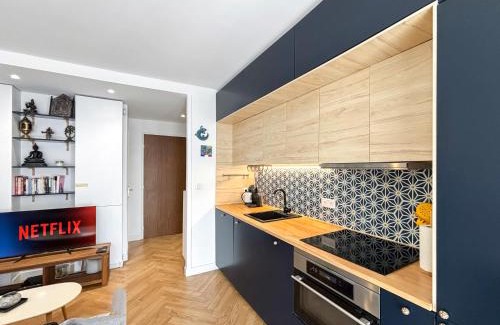 Saint-Lambert Apartment | Appartement Avec Piscine Métro Convention