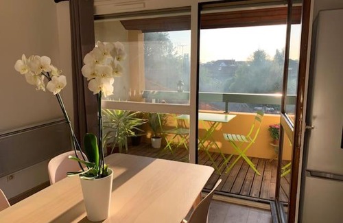 Douvaine Apartment | Appartement avec terrasse, proche Genève & lac Léman