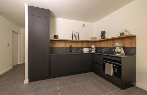 Nice Apartment | Appartement avec vue mer, terrasse privée et piscine