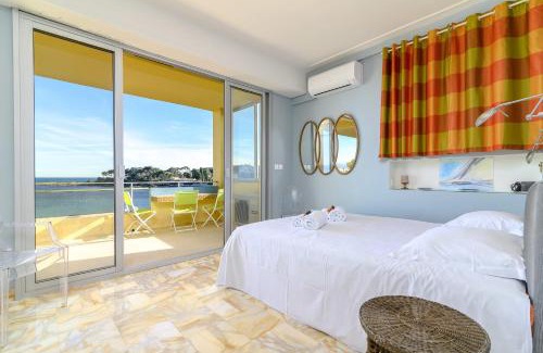 Cap-d'Antibes Apartment | Appartement Bagatelle Exceptional location with stunning sea views