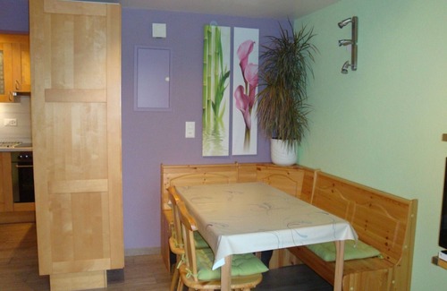 Les Breuleux Apartment | Appartement - Bellevue by Interhome