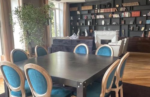 Epinal Apartment | Appartement bourgeois et moderne au cœur d'Épinal, idéal pour découvrir la ville - FR-1-589-691