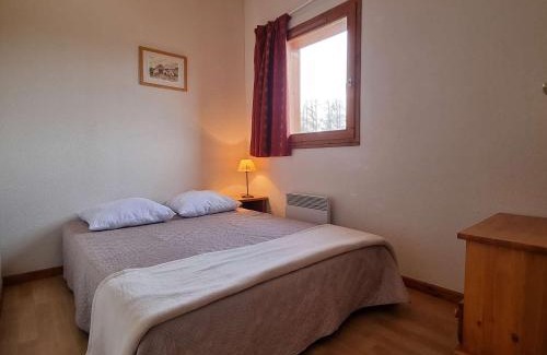 Saint-Etienne-en-Devoluy Apartment | Appartement cabine 2 pièces - 6 pers - Près des pistes - FR-1-525-225