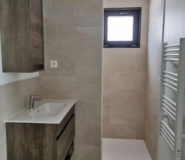 Evreux Apartment | Appartement centre ville rdc
