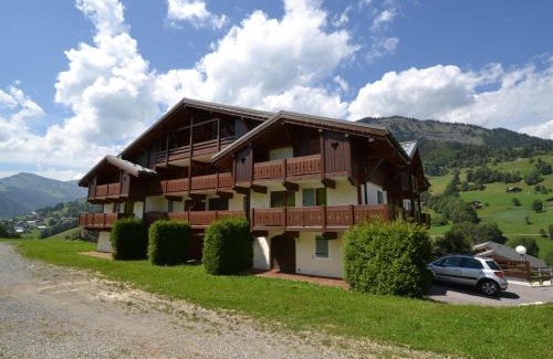 Flumet Apartment | Appartement chaleureux au pied des pistes avec parking, pour 4-6 personnes - FR-1-505-61
