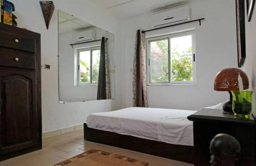 Littoral Department House | Appartement charmant à Cotonou avec terrasse