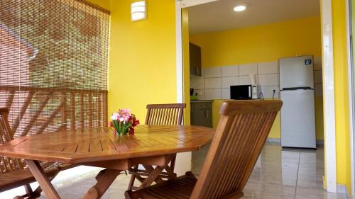 Cafeiere Apartment | Appartement charmant à Deshaies, piscine partagée, 46 m²