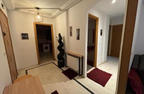 Cite Les Palmeraies Apartment | appartement chic et privé avec balcon proche de l'aéroport et du centre ville de Tunis
