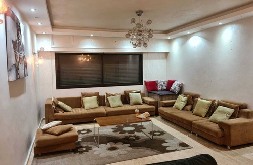 RACINE EXTENSION Apartment | Appartement Classic , Pour LA Famille, Travail ET Reunion Etc