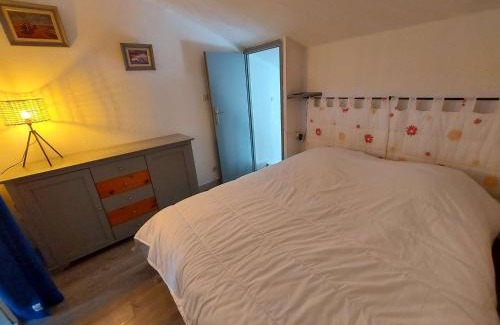 Le Grau-dʼAgde Apartment | Appartement climatisé 2 pièces à 160m de la plage avec terrasse, parking privé et proche commerces - FR-1-423-240