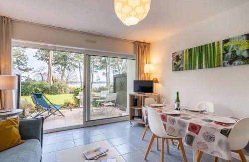 La Trinite-sur-Mer Apartment | Appartement cosy avec parking à La Trinité-sur-Mer - FR-1-477-34