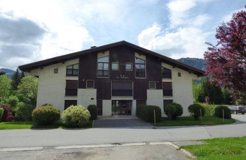 Megeve Apartment | Appartement cosy 2 pièces avec balcon, proche centre et télécabine, piscine et tennis en été - FR-1-597-20