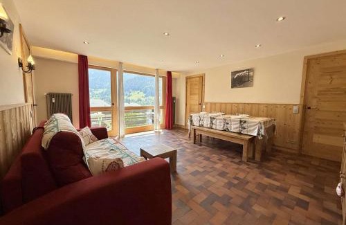 Praz-sur-Arly Apartment | Appartement cosy au cœur de Praz-Sur-Arly - 5 pers, proche centre et pistes, parking et casier ski - FR-1-603-35