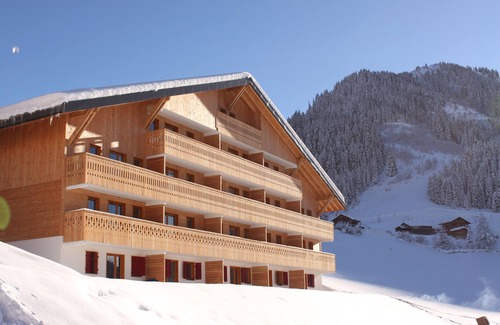 Chatel Condo | Appartement Cosy + Charmant | Navette gratuite!