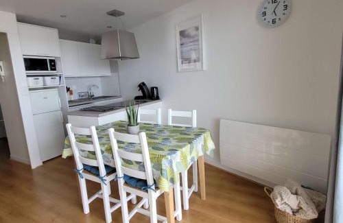 Merlimont-Plage Apartment | Appartement cosy face mer avec balcon et parking privé - FR-1-672-13
