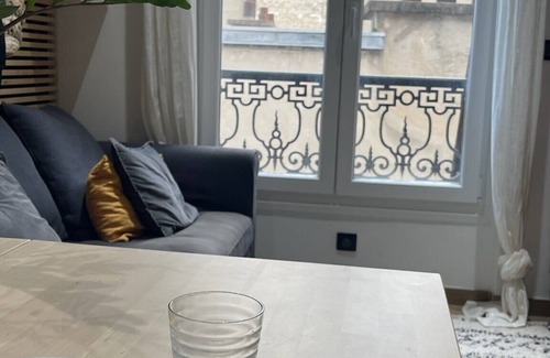 Saint-Vincent-de-Paul Apartment | Appartement Cosy Paris 10 3P