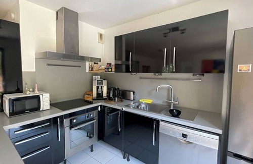 Saint-Denis Apartment | Appartement Cosy Près Stade de France