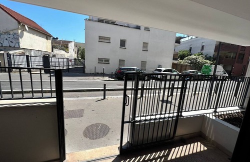 Saint-Denis Apartment | Appartement Cosy Près Stade de France