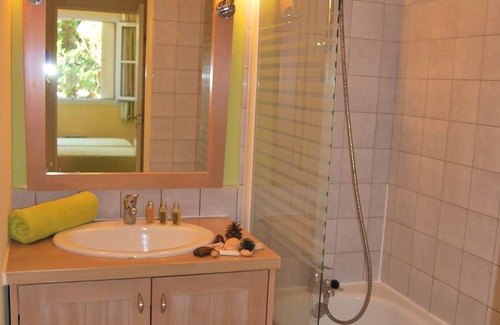 Cerbere Condo | Appartement cosy proche de la Plage |Accès Piscine