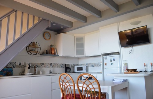 Valras-Plage Apartment | Appartement D'exception sur la Plage Avec Piscine