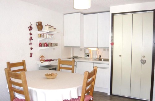 Saint-Lary-Soulan Apartment | Appartement d'une chambre avec vue sur la ville terrasse amenagee et wifi a Saint Lary Soulan a 1 km des pistes
