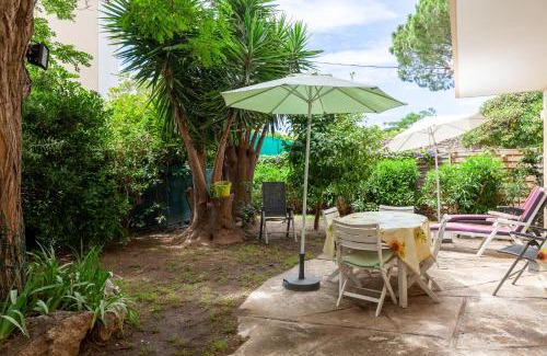 La Seyne-sur-Mer Apartment | Appartement dans cadre de verdure