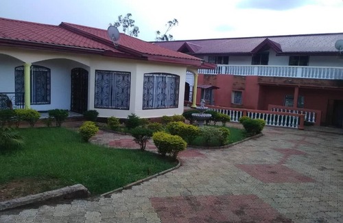 Yaounde Apartment | Appartement Dans Résidence Sécurisée