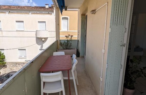 Hyeres City Centre Apartment | Appartement de charme - Hyères prox plages